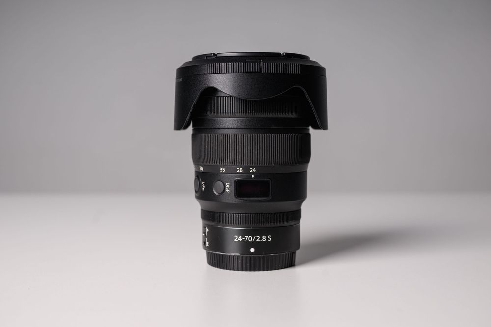 Продавам: Nikkor Z 24-70mm f/2.8 S