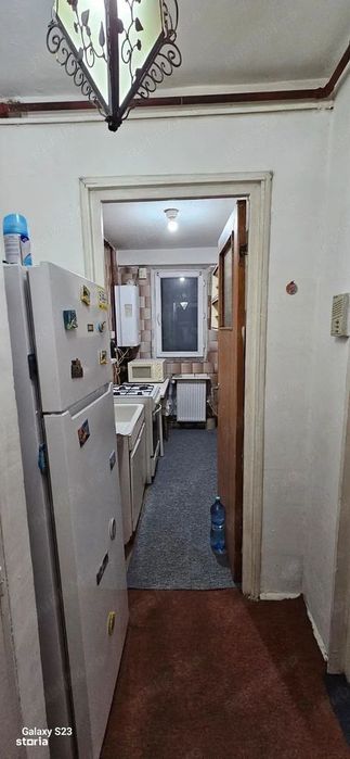 Apartament 2 camere de vanzare Militari Piata Veteranilor