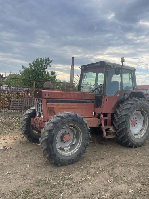 Case International 1255