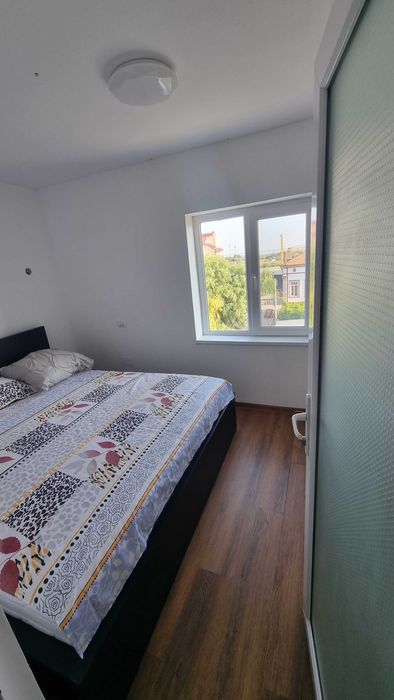 Apartament 3 camere de vanzare in Sulina