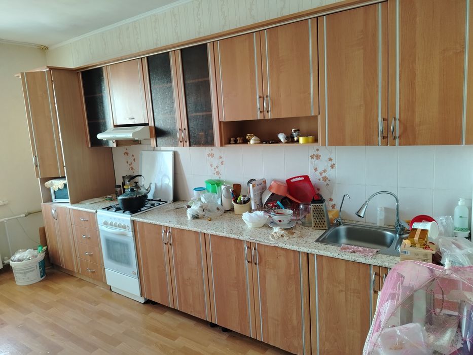 Продам кухонный горнитур