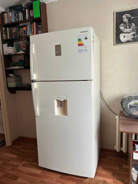 Холодильник от Samsung