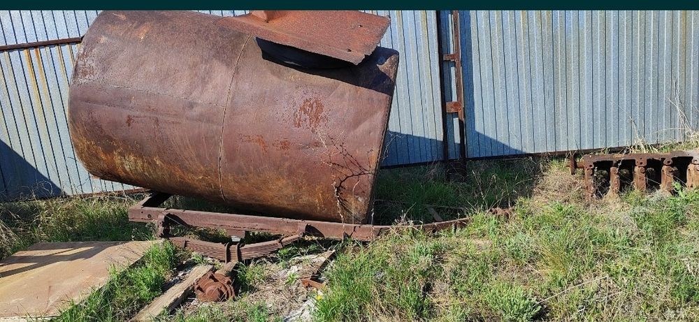 Продам емкость, бочка