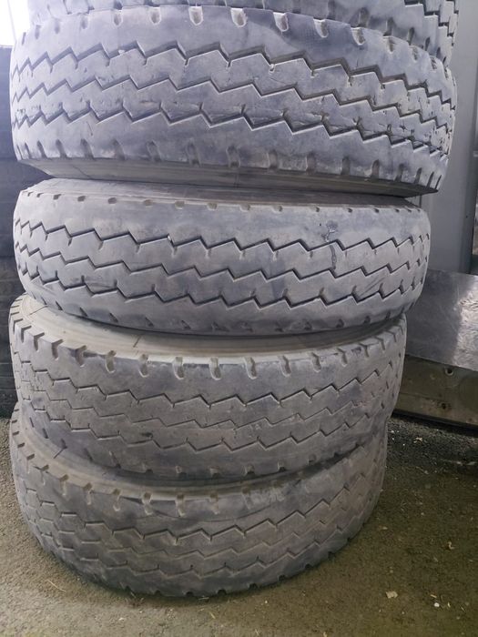 Шины на грузовой