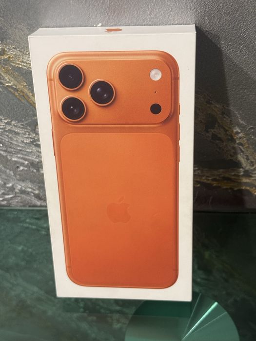 Iphone 17 Pro Max / 512 GB/  Orange/ Nou