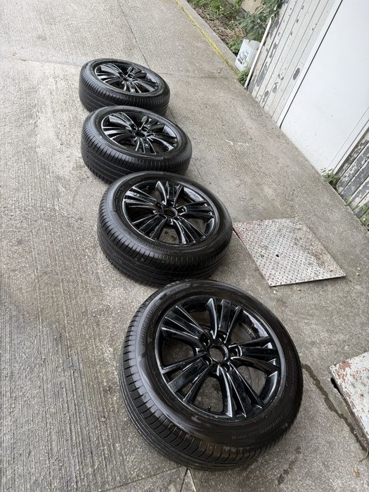 Джанти с гуми AUDI Q7 TOUAREG 5x130 19 (подарък 4 зимни гими KUMHO същия размер)