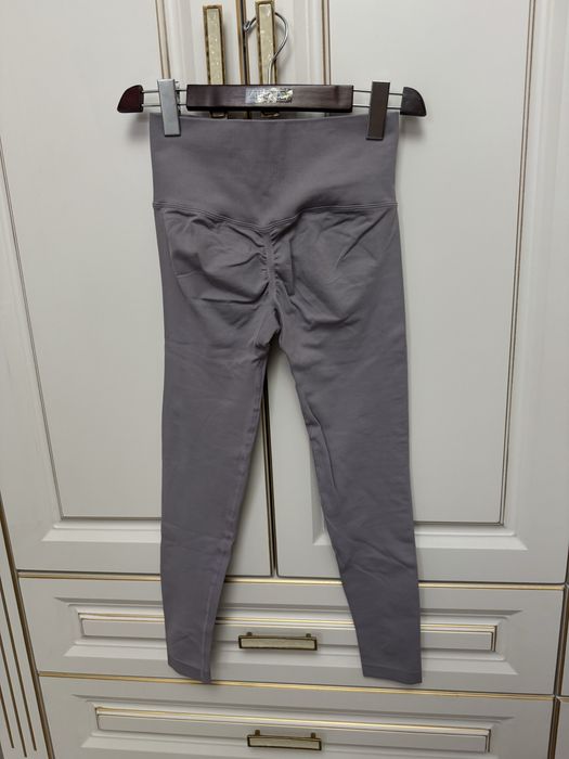 Одежда для зала девушкам