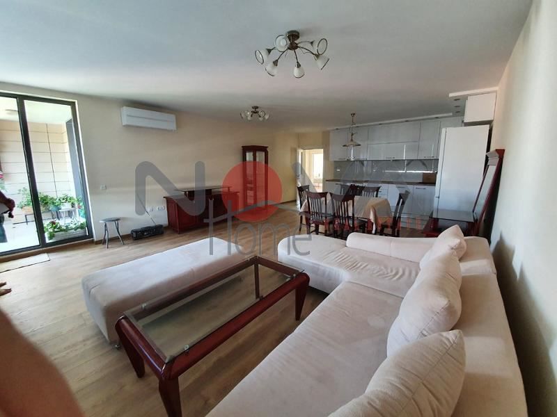 Продава се Тристаен апартамент в Варна, Операта - 145 кв.м за 2318 €/кв.м - Снимка #1