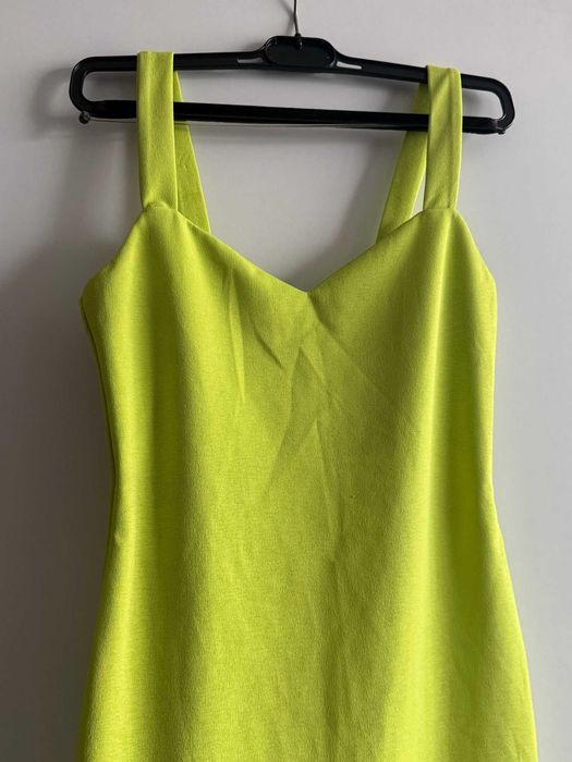 Haine fete XS/S ,impecabile,ca si noi