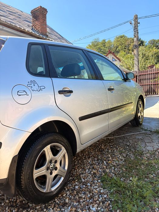 Vând Polo 1.4 Benzina