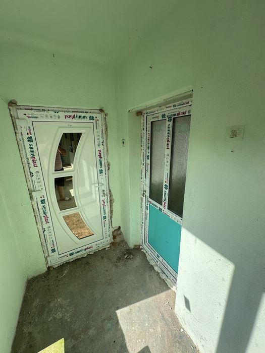 Usi si geamuri termopane