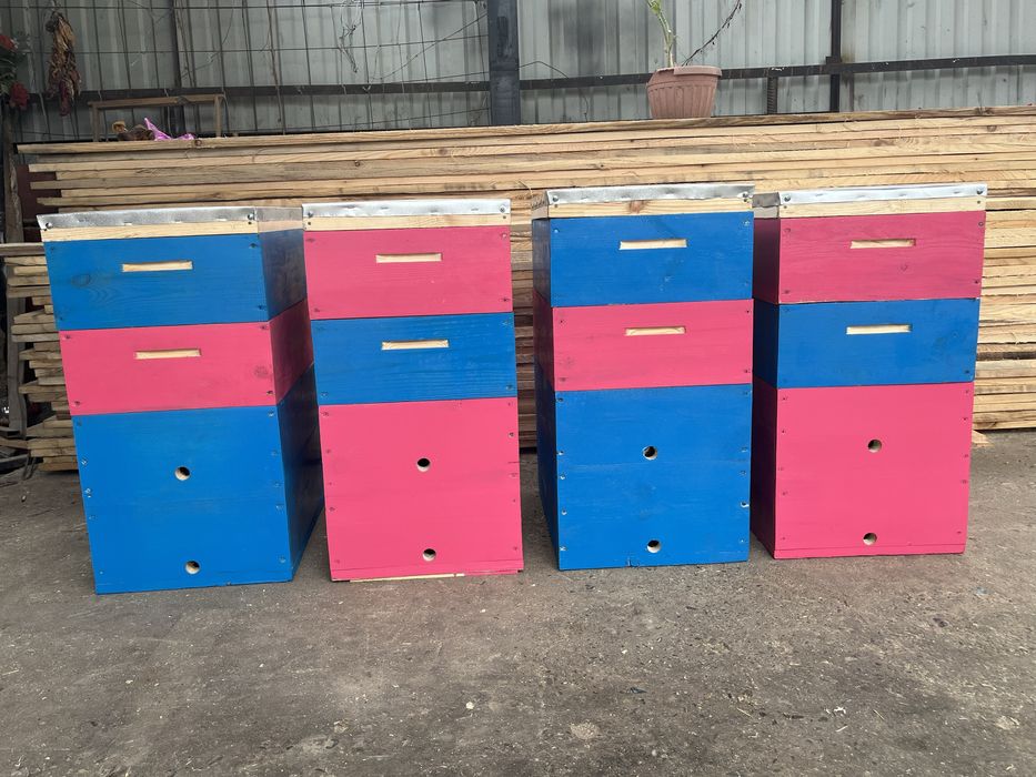 Легковой прицеп для пчел 4 метровый