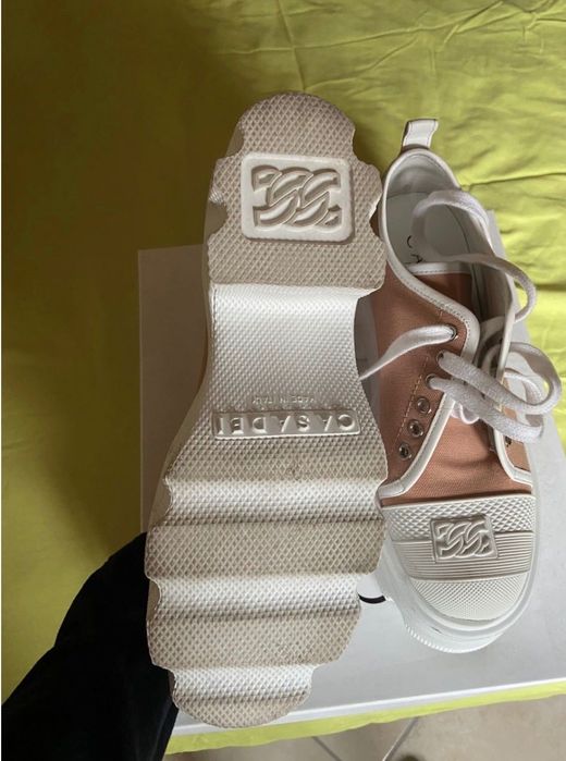 Спортни обувки Casadei