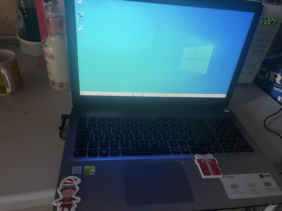 Dezmembrez Asus A542U