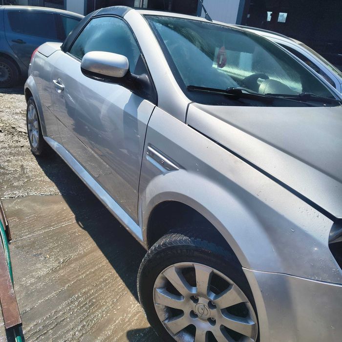 dezmembrez-dezmembrari opel tigra cabrio