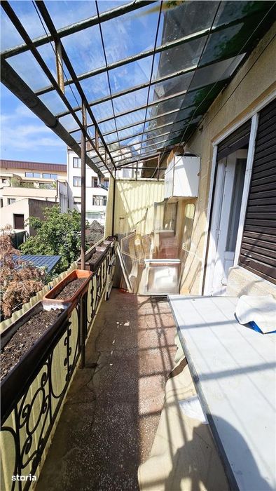 Central | 3 camere decomandate + curte proprie de 35 m² | Etaj 1