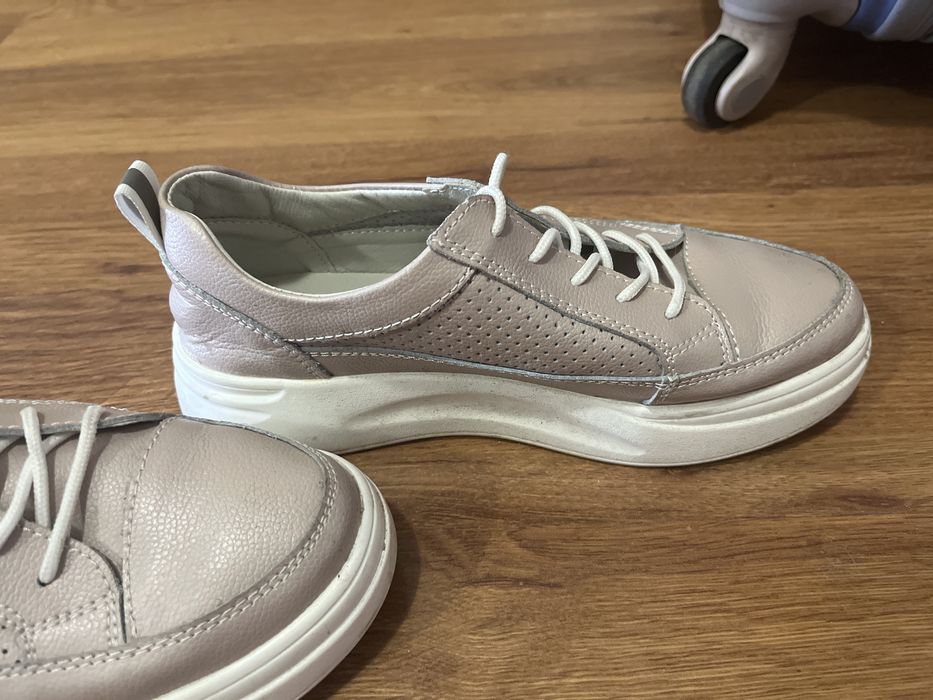 Кожаная обувь, клмфорт