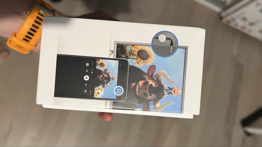 Google Chromecast 3rd Gen original full box