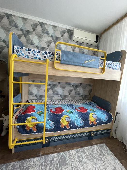 Двухъярусная кровать 80*200