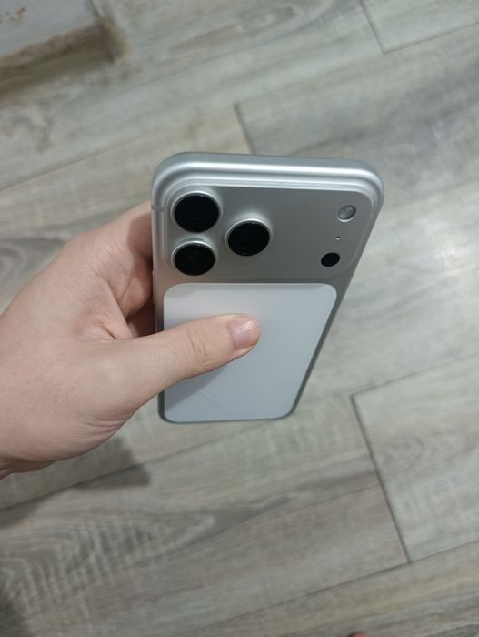 Iphone 14 pro max 17 pro max korpusda