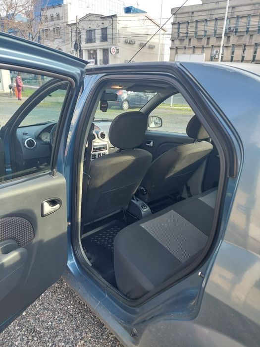 Dacia Logan 1.6 16V, 2007 – benzină