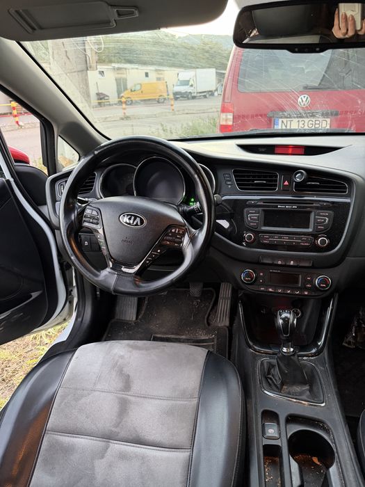 Vand Kia CEE’D 2013