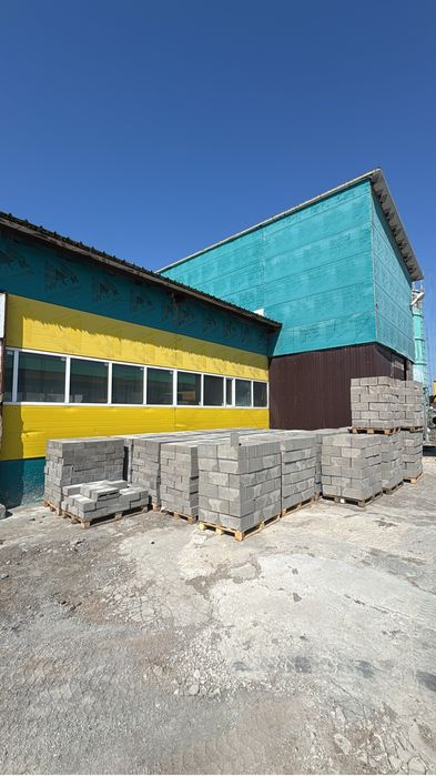 Кирпичи пескаблок керемзитблок