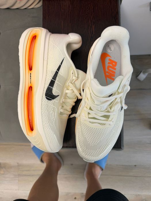Adidasi nike zoomx nr 42.5