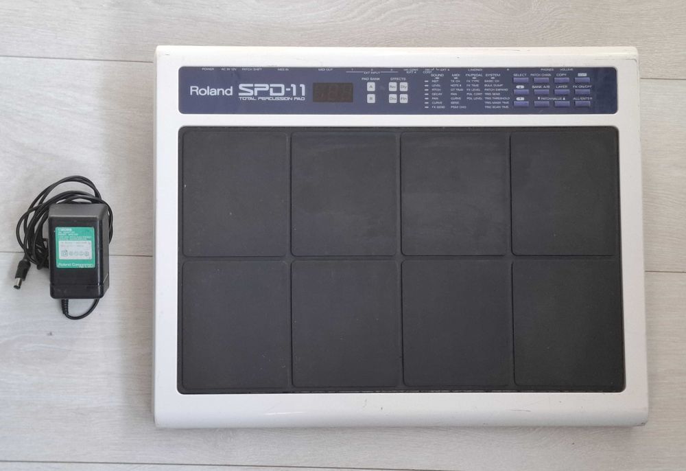 Controler digital de percuție Roland SPD-11 Total Percussion Pad