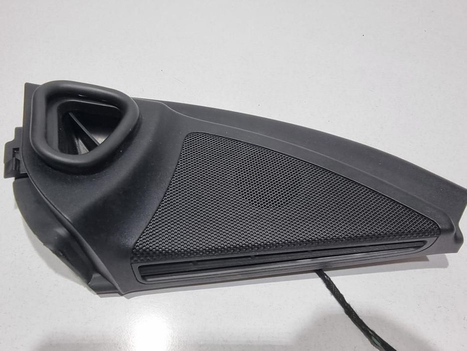 Set boxe auto / tweetere fata cu ornament Mercedes ML (2009-2011)[w164] facelift A1647250198