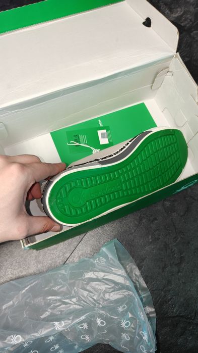 Adidași/Teniși Benetton