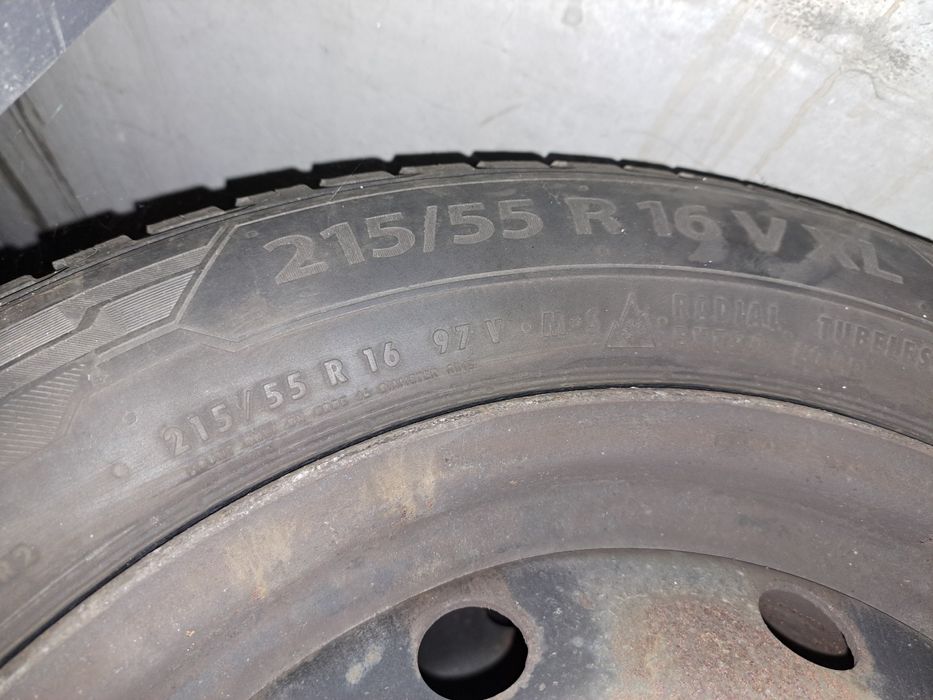 Roți cu anvelope de iarnă renault