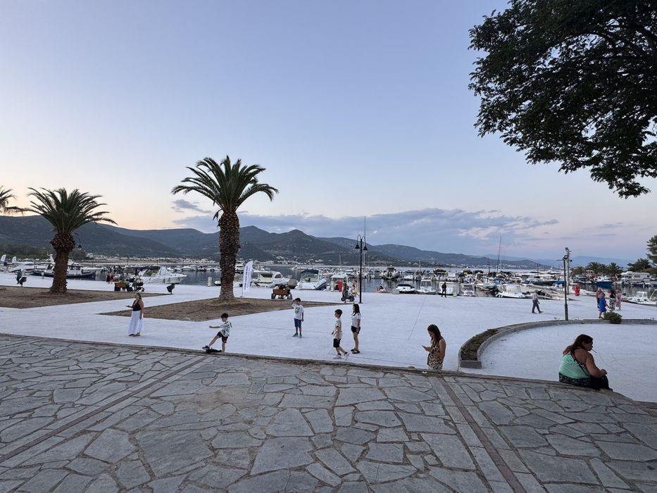 Луксозни къщи Неа Ираклица Кавала 88-124м2