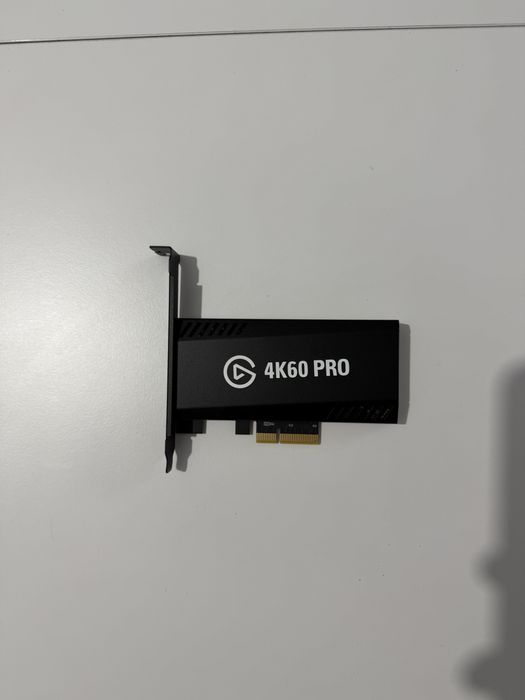 Placa de captura Elgato 4k Pro