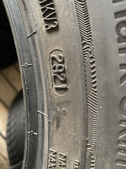 Шины 235/55/19 пара бу