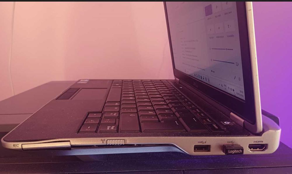 Laptop Dell Latitude E6230 – Intel i5 3340M, 6GB RAM, SSD 240GB