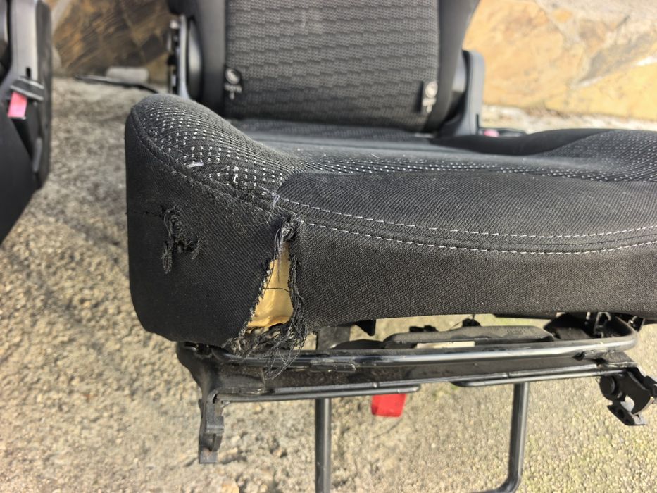 Peugeot  308 седалки под наем