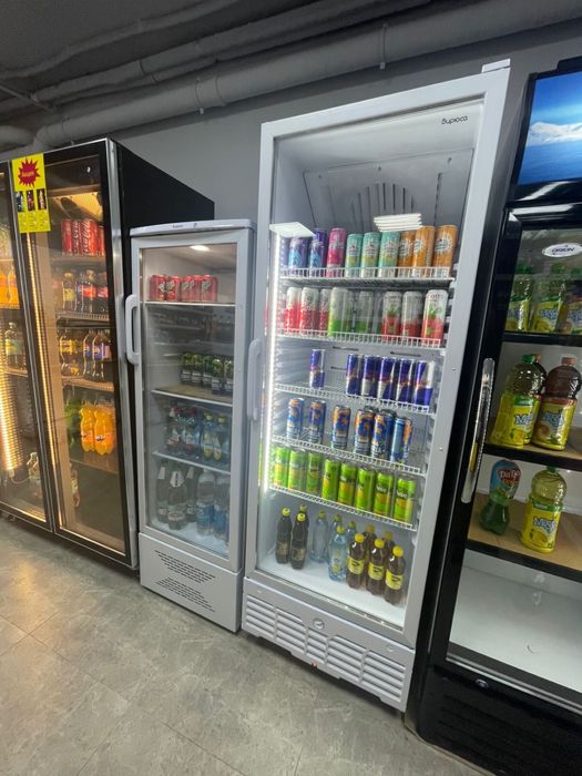 Витринные холодильник