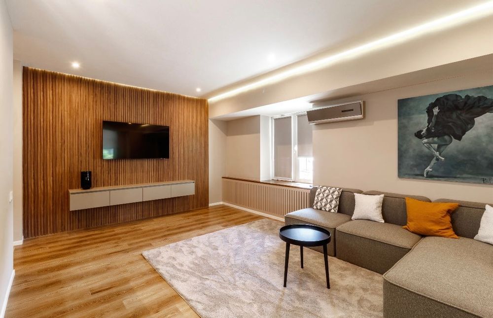 СВОЯ Срочно продается 3х ком кв. Центр Ц4, 3/3/4.  Ор-р Алайский базар