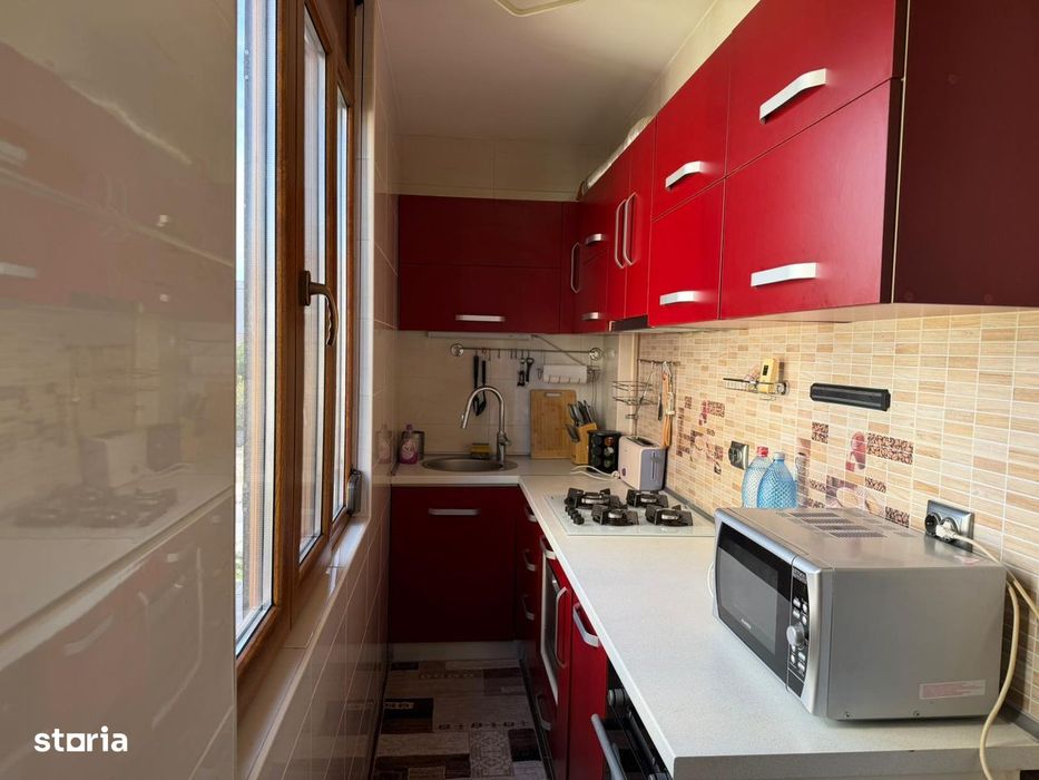 Compozitorilor apartament 3 camere decomandat termen lung