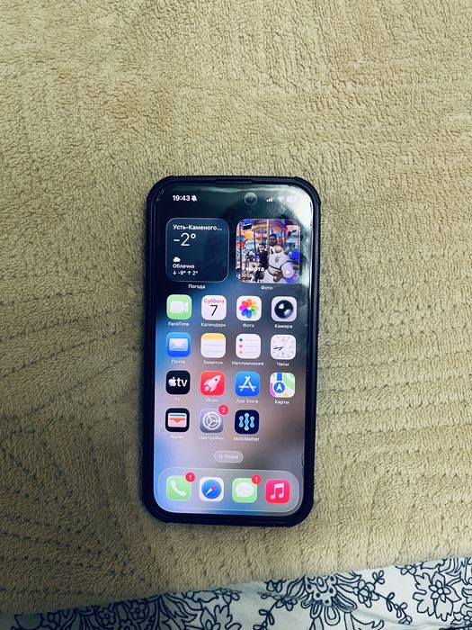 Айфон 15 про с гарантией