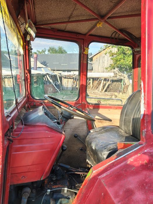 Vând tractor U 445 și remorcă monoax
