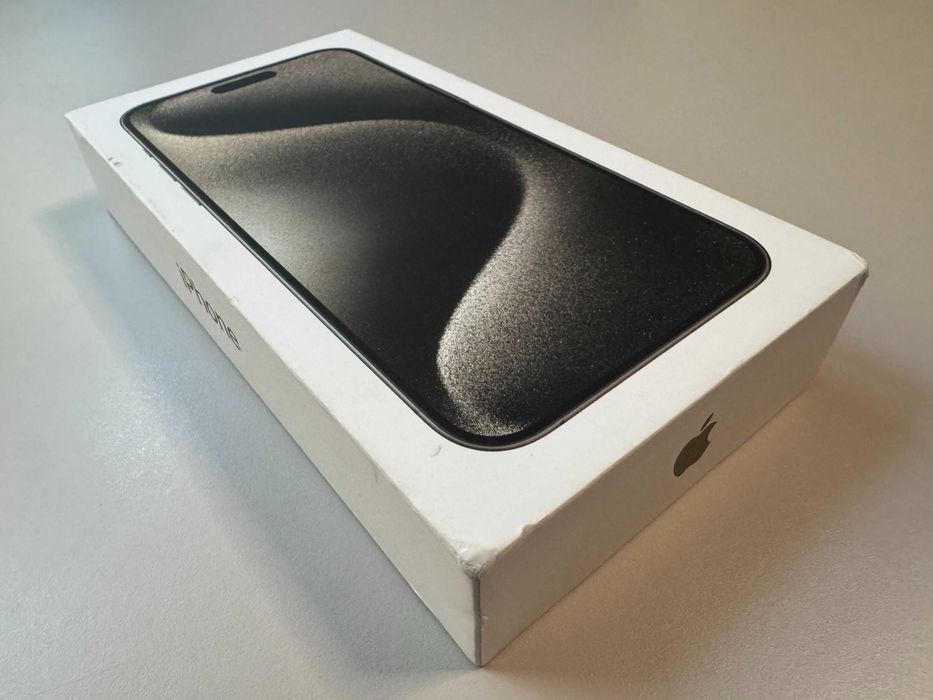  Apple / iPhone 15 Pro Max / 256 Gb / Natural Titanium