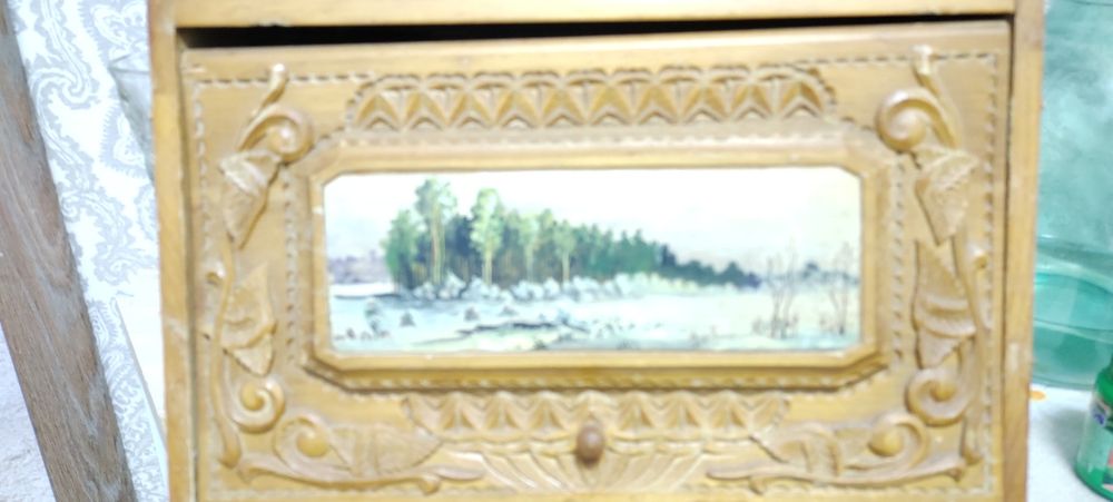 Хлебница ручной работы.