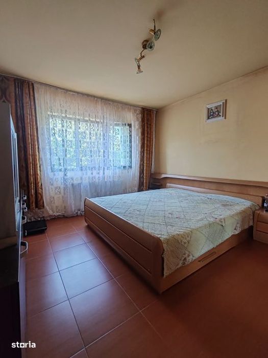 Casa individuala, 170 mp, curte 683 mp, zona Orasul Vechi