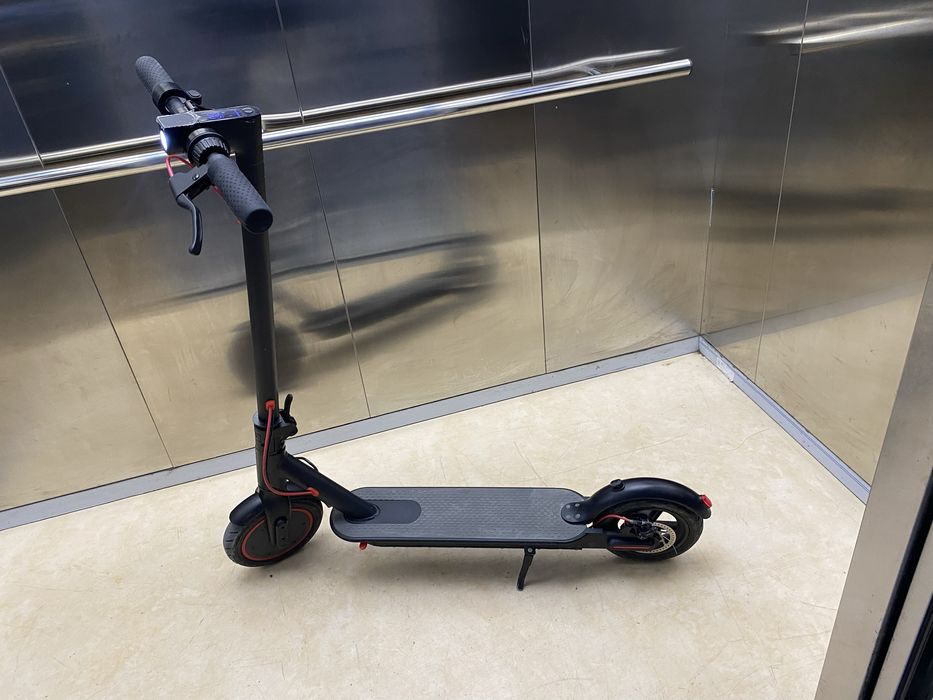 Электросамокат xiaomi m365