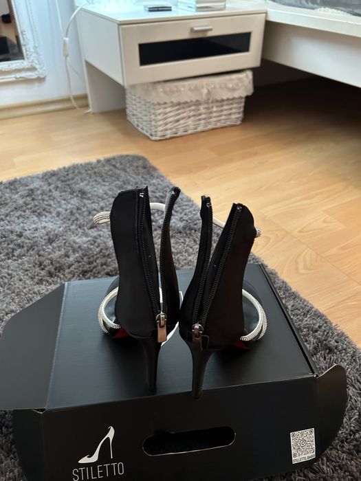 Красиви дамски сандали Stilleto,нови
