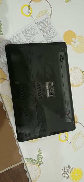 Лаптоп ASUS X 550 V