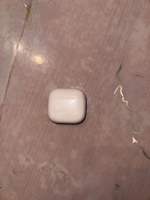 Кейс airpods 4 оригинал