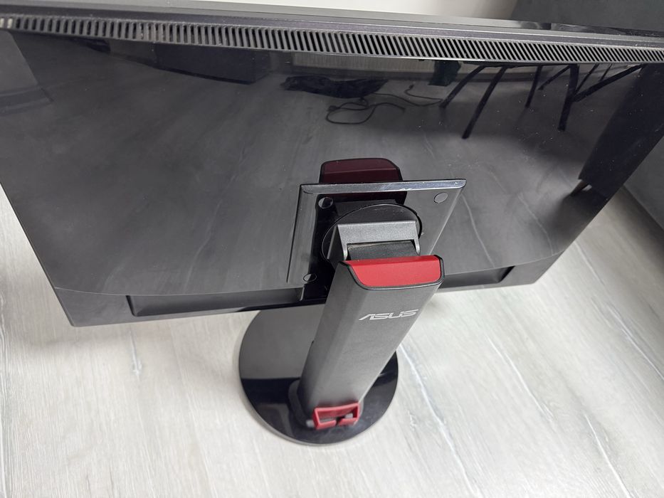 Asus VG248QE Gaming Monitor 144Hz, 24-INCH